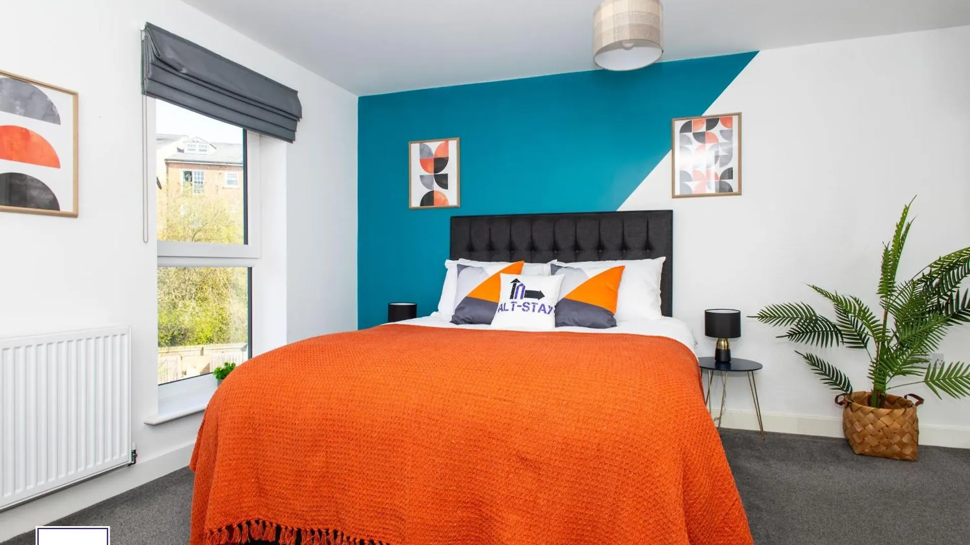 Alt-Stay Wakefield Westgate Station - Fully Serviced Workspace - Parking - Fast Fibre Wi-Fi - En-Suite'S - Long Stays Welcome 0*,