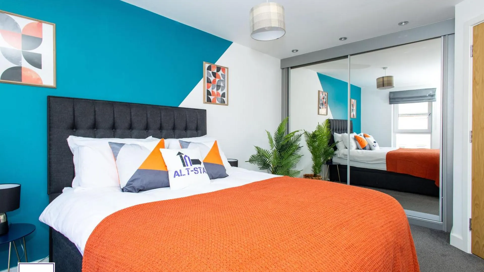 Alt-Stay Wakefield Westgate Station - Fully Serviced Workspace - Parking - Fast Fibre Wi-Fi - En-Suite'S - Long Stays Welcome 0*,